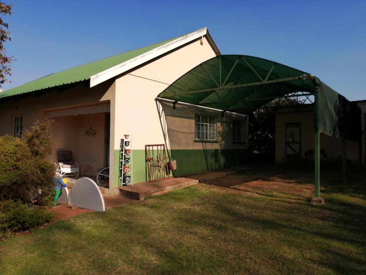 Bell Park Self Catering Bed & Breakfast Champagne Valley Exterior photo